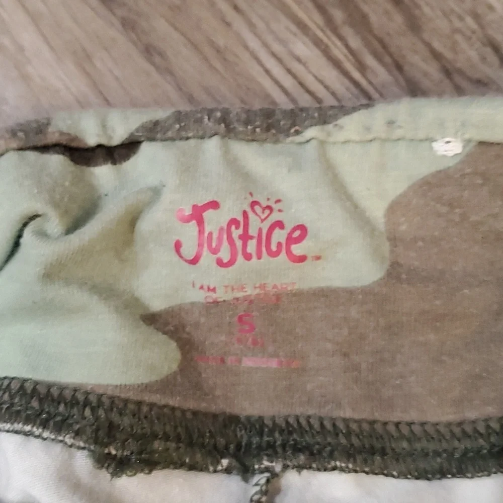 Justice Camo Leggings Size Small 7/8